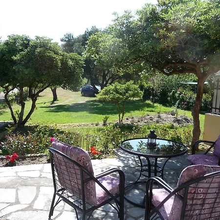 Neria Summer Houses Hanioti Room photo