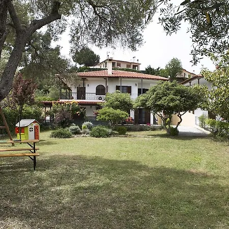 Neria Summer Houses Hanioti Exterior photo