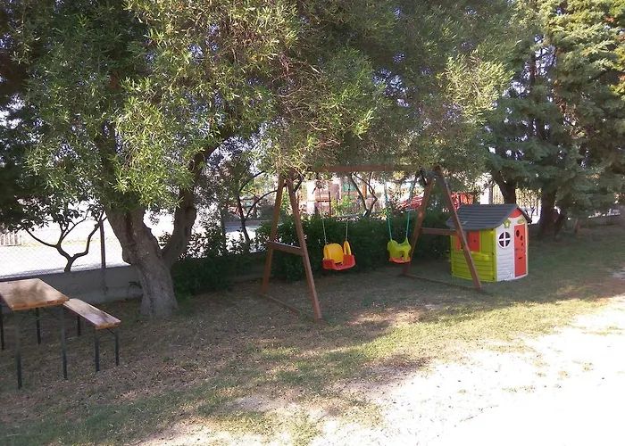 Neria Summer Houses